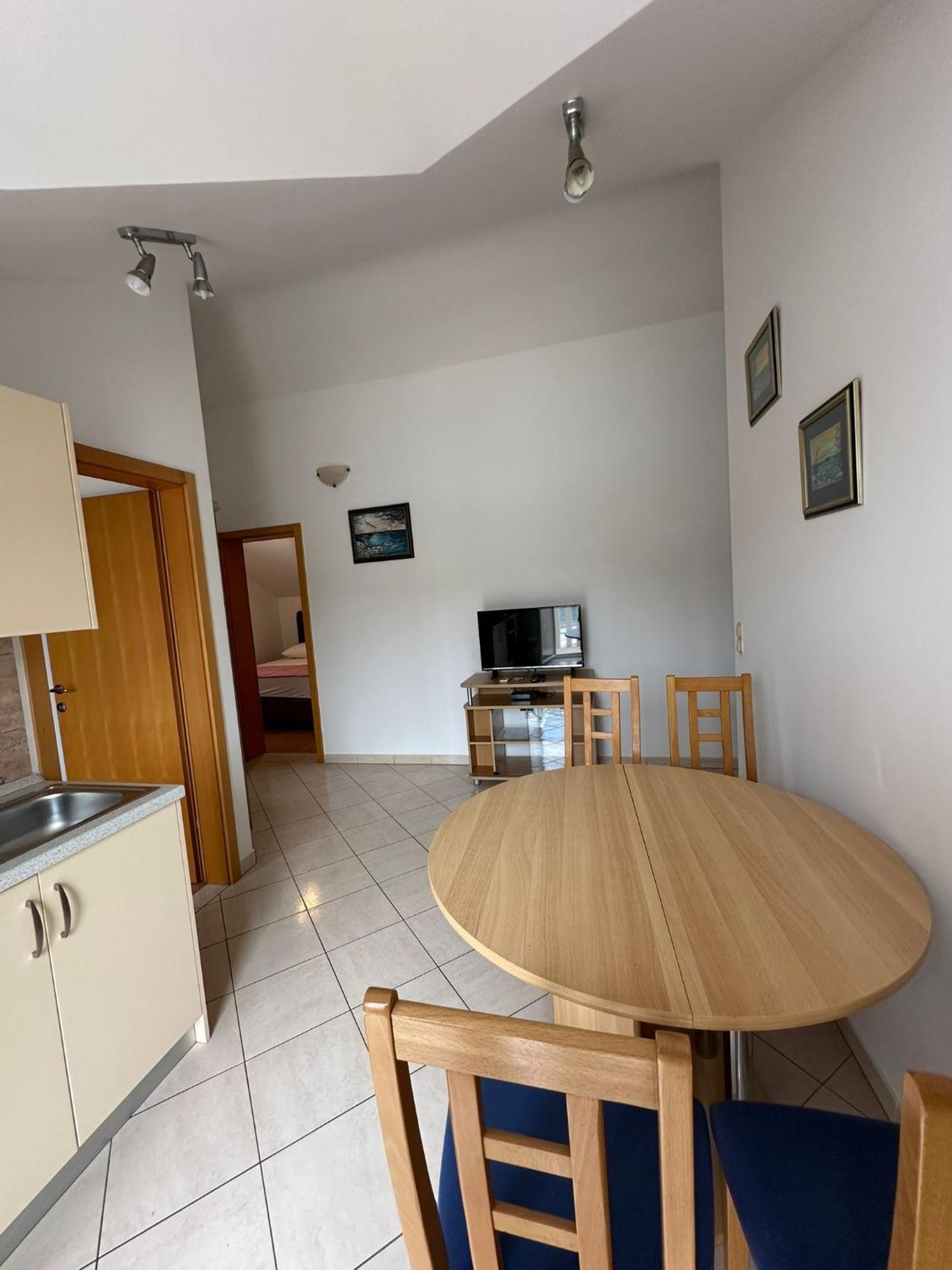 Apartments Zura Marina Room photo